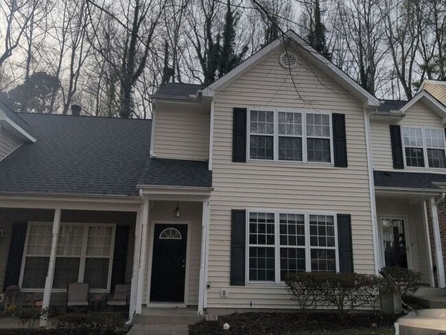 Building Photo - 7303 Bonnie Ridge Ct