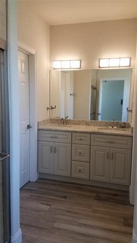 Building Photo - 701 Sharon Ln