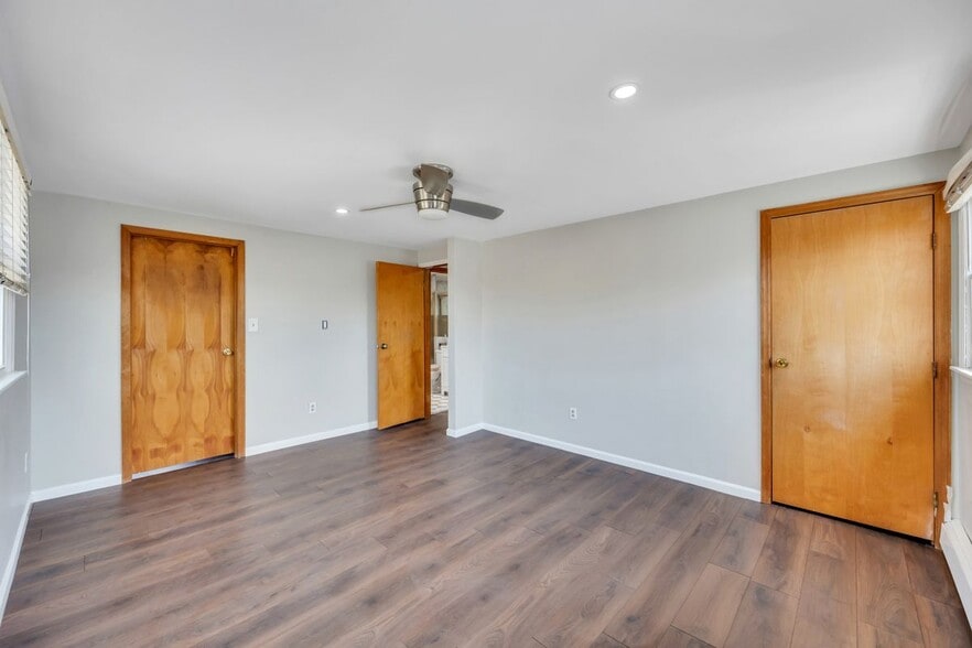 Building Photo - 45 Walnut Ln