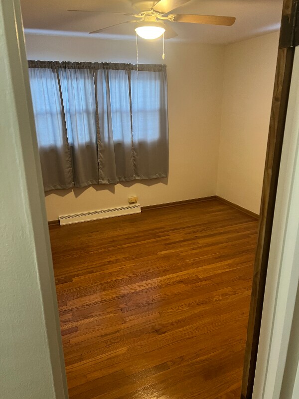 Building Photo - 1723 Parkway Dr