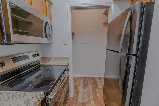 Building Photo - 501 Arbor Creek Dr