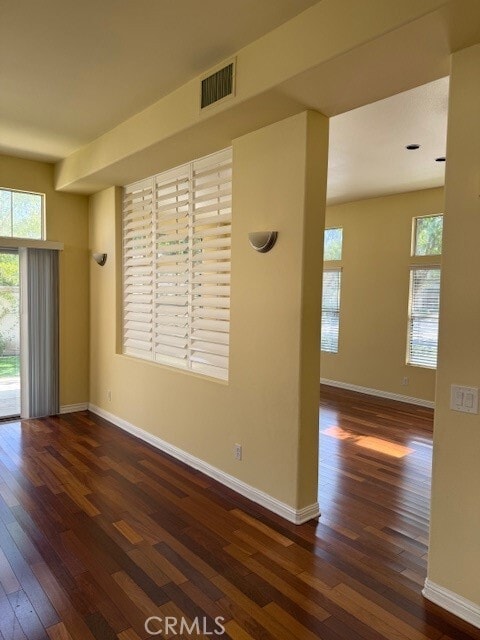 Building Photo - 2657 Plumb Dr