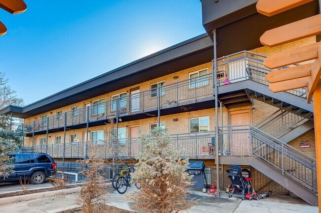 Building Photo - 2550 N Ogden St