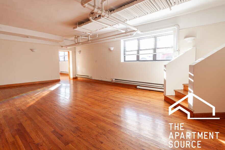 Building Photo - 3820 N Sheffield Ave