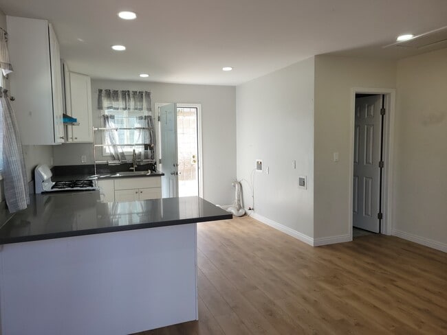 Building Photo - 11630 207th St