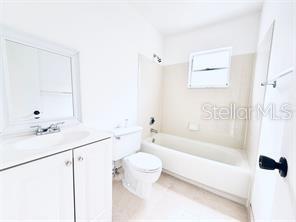 Building Photo - 10616 Leafy Way