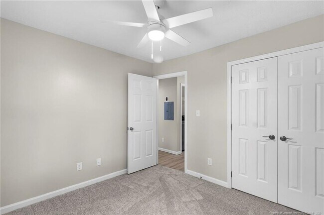 Building Photo - 324 Nettletree Ln