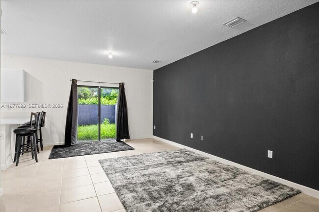 Building Photo - 20344 NW 6th Pl