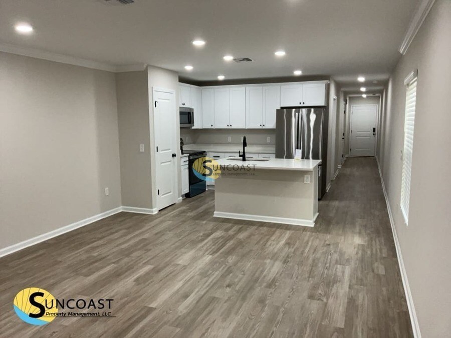 Building Photo - 2630 Kohn Rd