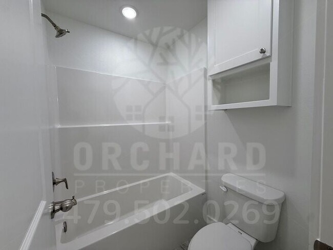 Building Photo - Haven | Endura Park- Brand New Duplexes in Siloam Springs!