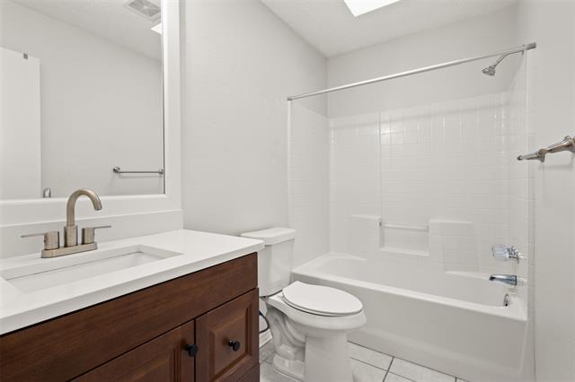 Building Photo - 6808 Cedar Shadow Dr