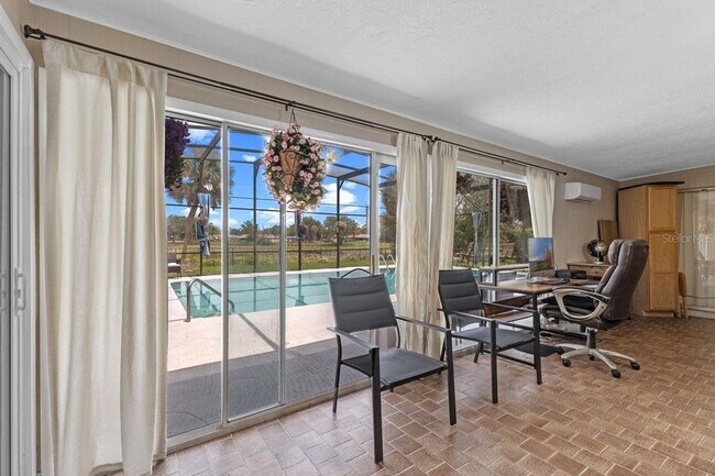 Building Photo - 2622 Hibiscus Ct