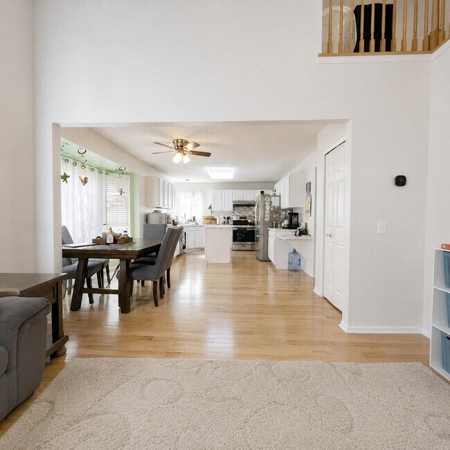 Building Photo - 4953 S Ridgeside Cir