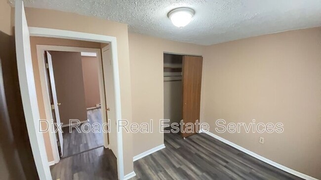 Building Photo - 1920 Harvard St