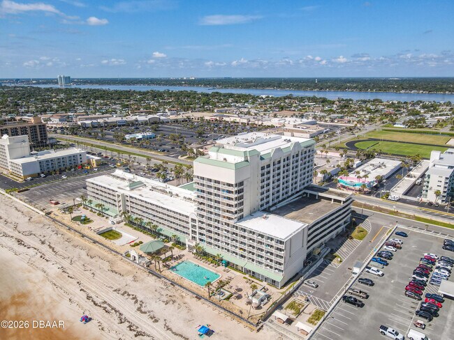 Building Photo - 2700 N Atlantic Ave