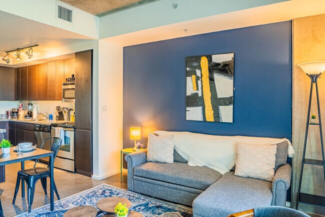 Building Photo - 915 N 4th St