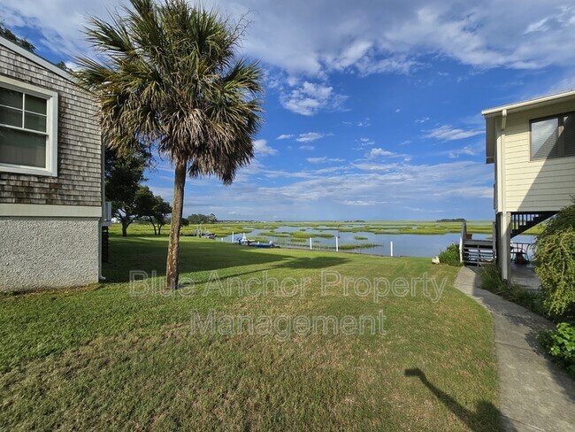 Building Photo - 337 Dogwood Ln