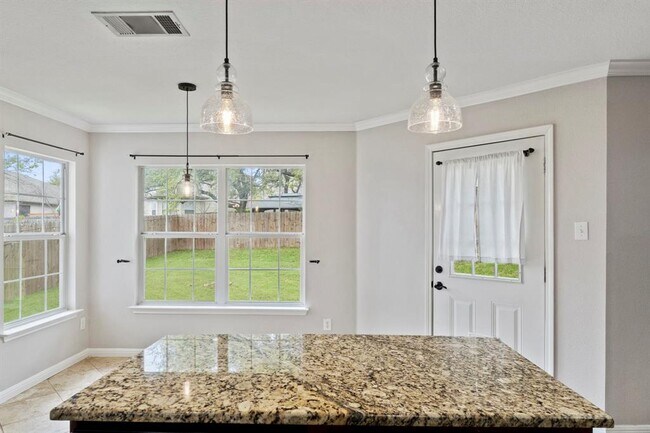 Building Photo - 1809 Ruthie Run