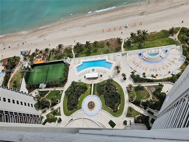 Building Photo - 19111 Collins Ave