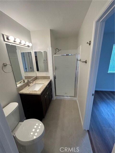 Building Photo - 852 Glenwick Ave