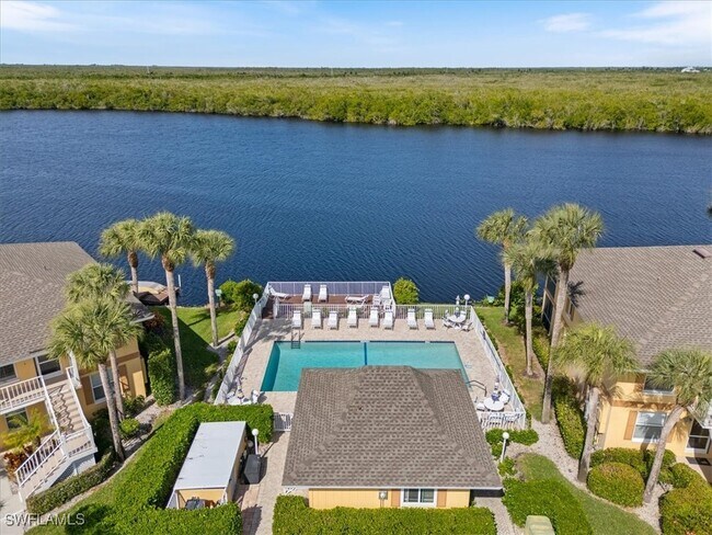 Building Photo - 1375 Mainsail Dr