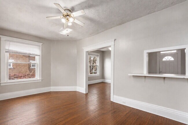 Building Photo - 204 Chittenden Ave