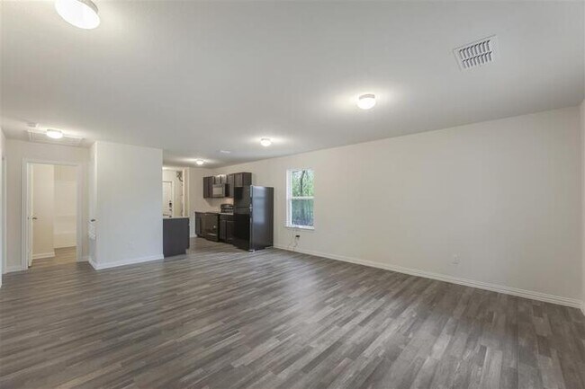 Building Photo - 218 Willowbrook Ave