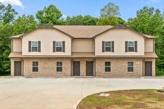 Building Photo - 288 Smithson Ln