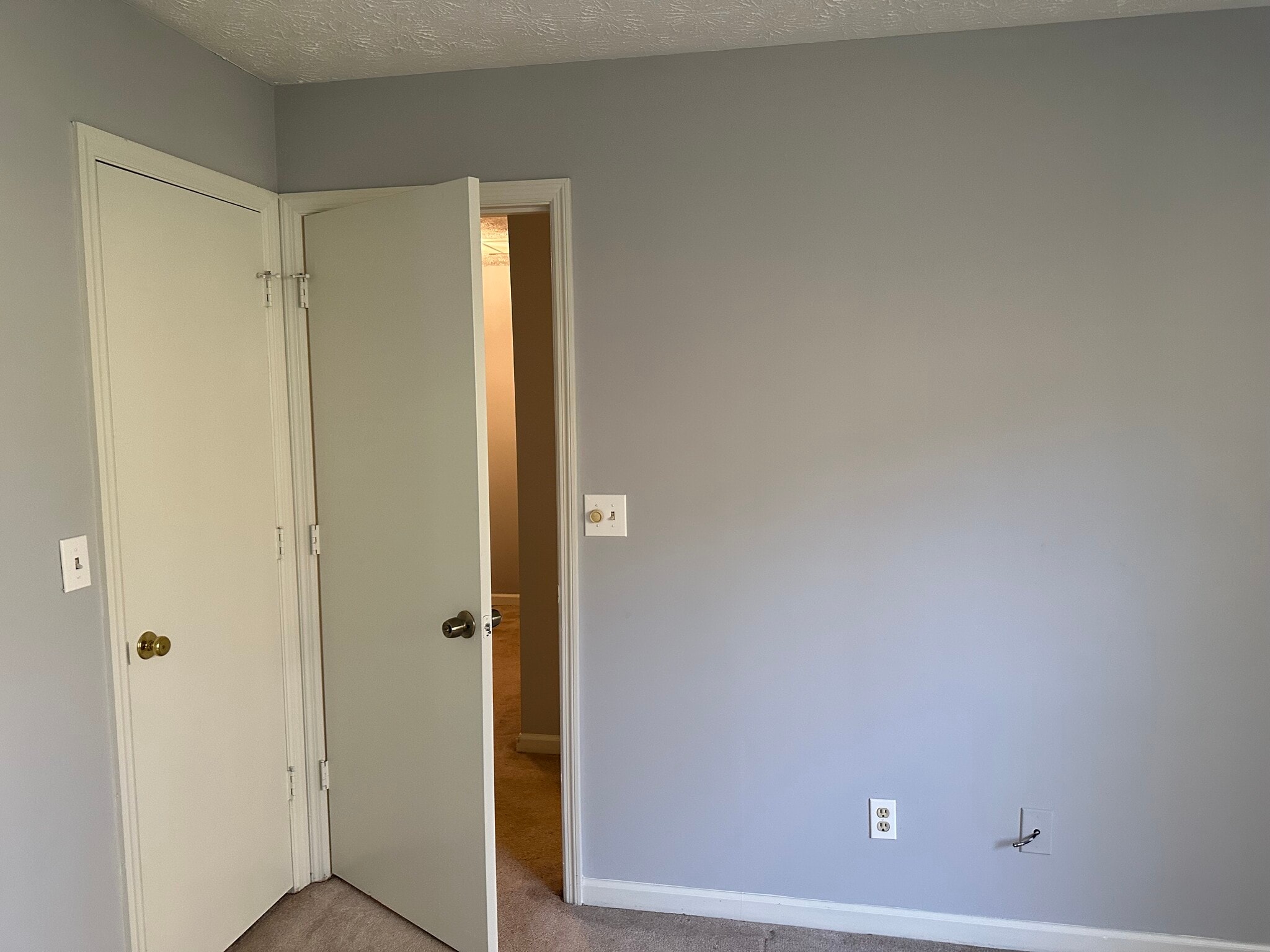 Building Photo - 1057 Rock Creek Ln