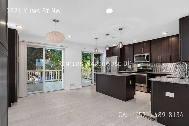 Building Photo - 3521 Yuma St NW