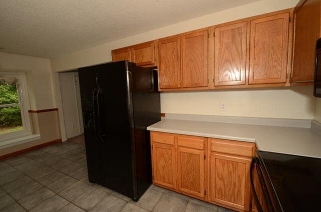 Building Photo - 203 S Carlisle Ct