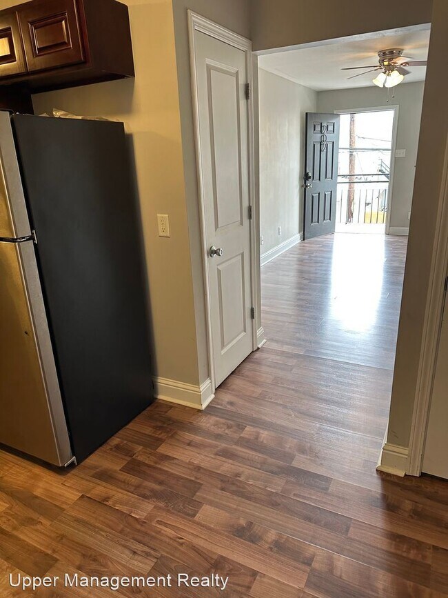 Building Photo - 1 br, 1 bath Apartment - 2309-11 Baronne S...