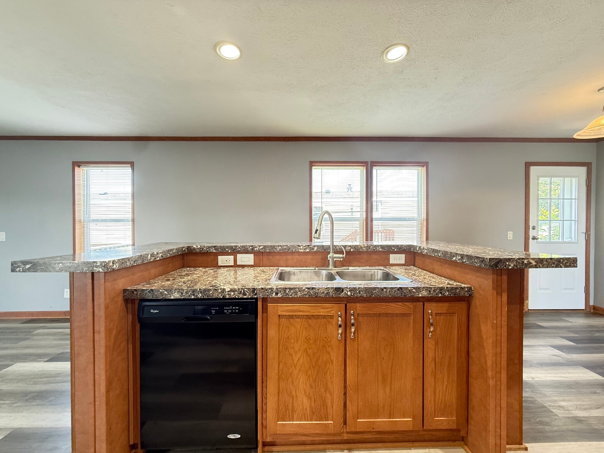 Building Photo - 2018 Mockingbird Pl NW