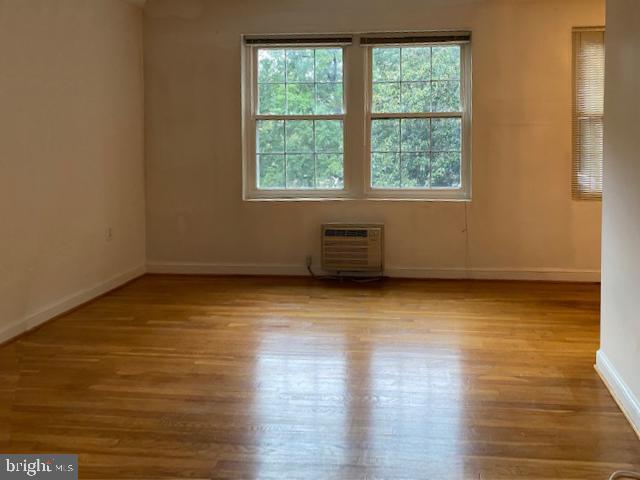 Building Photo - 3051 Idaho Ave NW