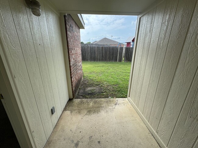 Building Photo - 3807 Pecos Dr