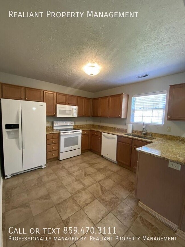 Building Photo - 2921 Blairdon Cir