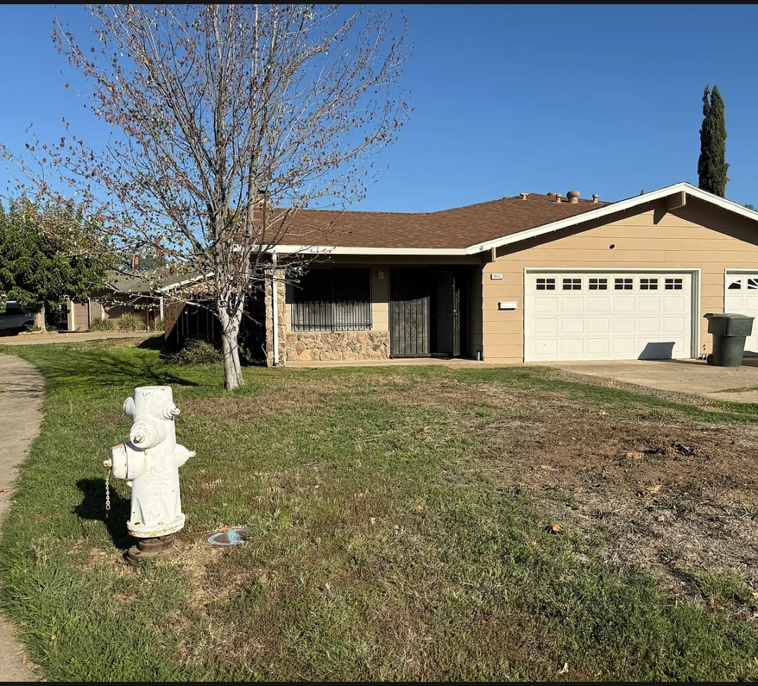 Building Photo - 9652 Lake Natoma Dr
