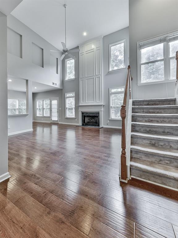 Building Photo - 408 Sixes Dr