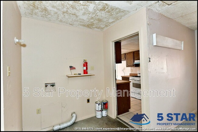 Building Photo - 3565 Breckenridge Dr