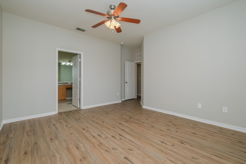 Building Photo - 14143 Holly Hammock Ln