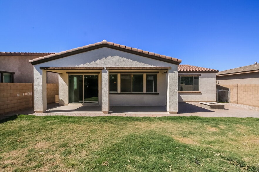 Building Photo - 22479 E Desert Spoon Dr