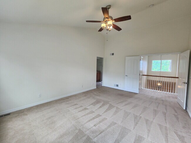 Building Photo - Beautiful 4 Bedroom Home In Beacon Point! Cherry Creek Schools!