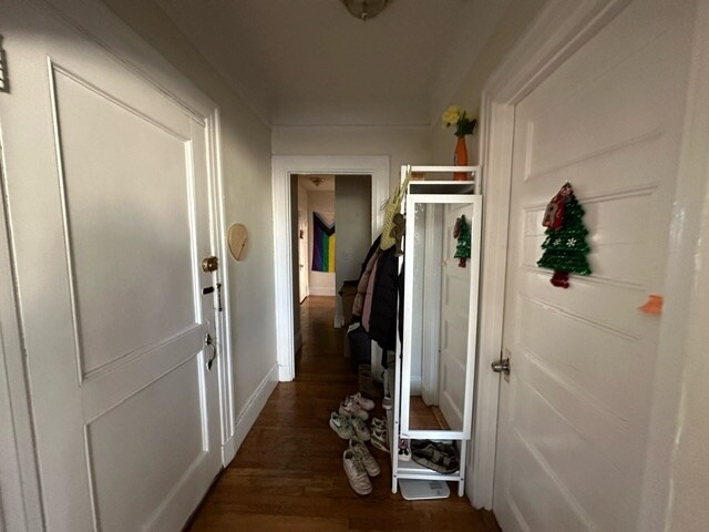 Building Photo - 46 Babcock St