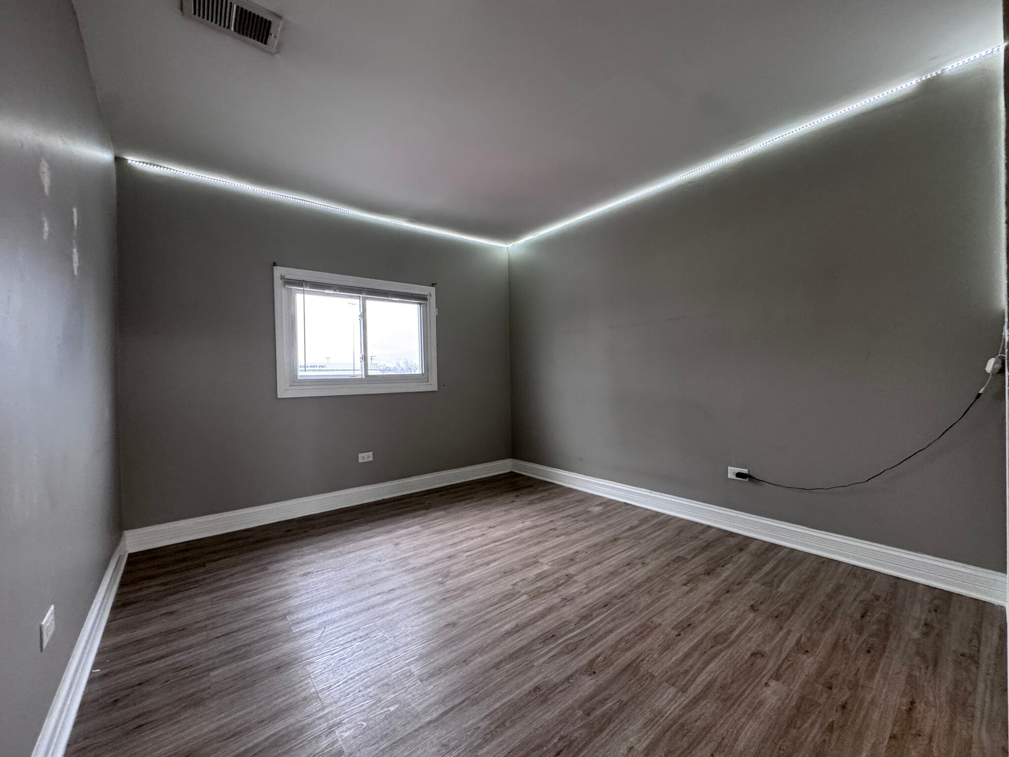 Bedroom with LED Lighting - 9909 S Ridgeland Ave