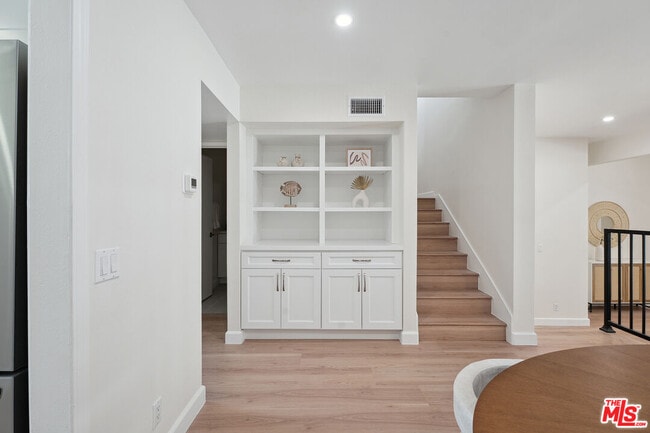 Building Photo - 17109 Palisades Cir
