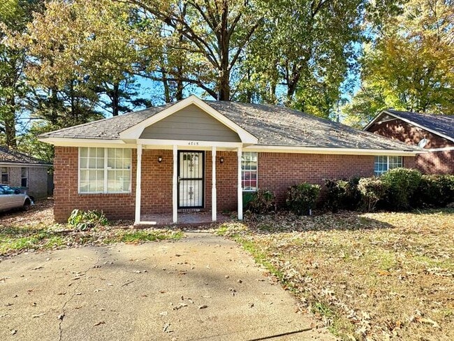 Building Photo - 4015 Hofburg St