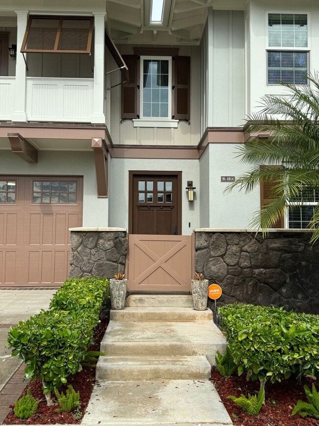 Building Photo - Ka Makana @ Hoakalei Golf Course front Upgraded Developer Model