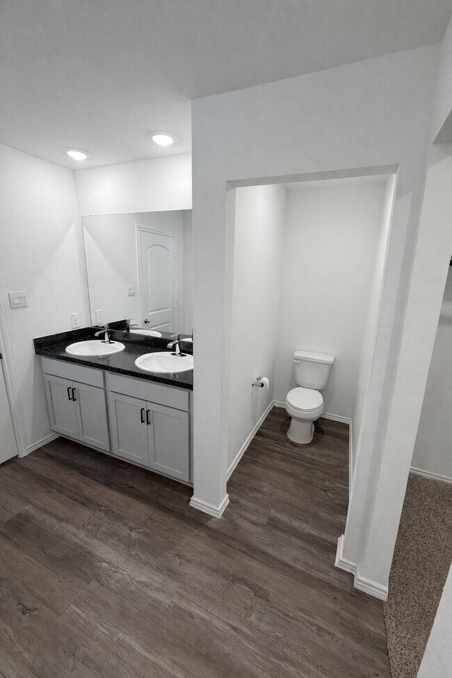 Building Photo - 6059 Canyon Dawn Dr