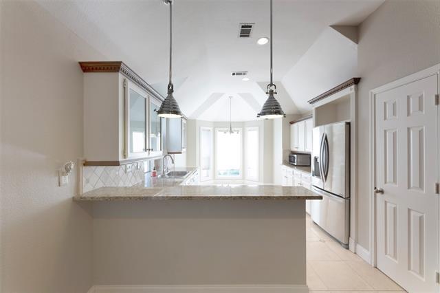 Building Photo - 2405 Sunflower Ln