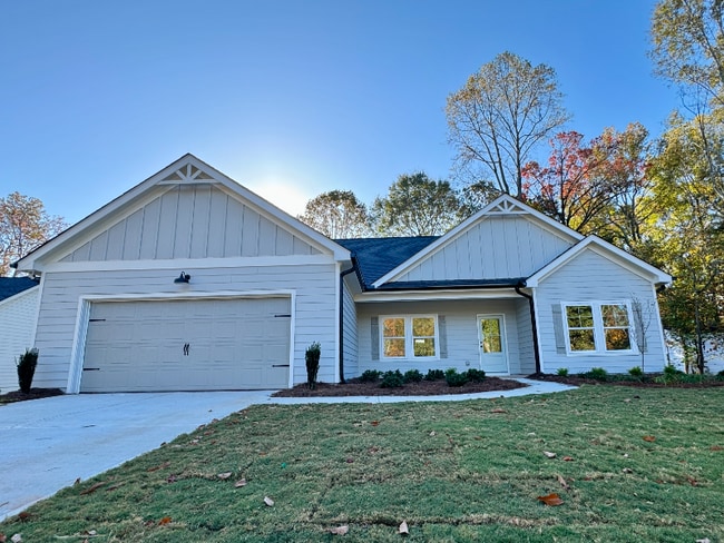 Building Photo - 4741 Holland Dam Rd